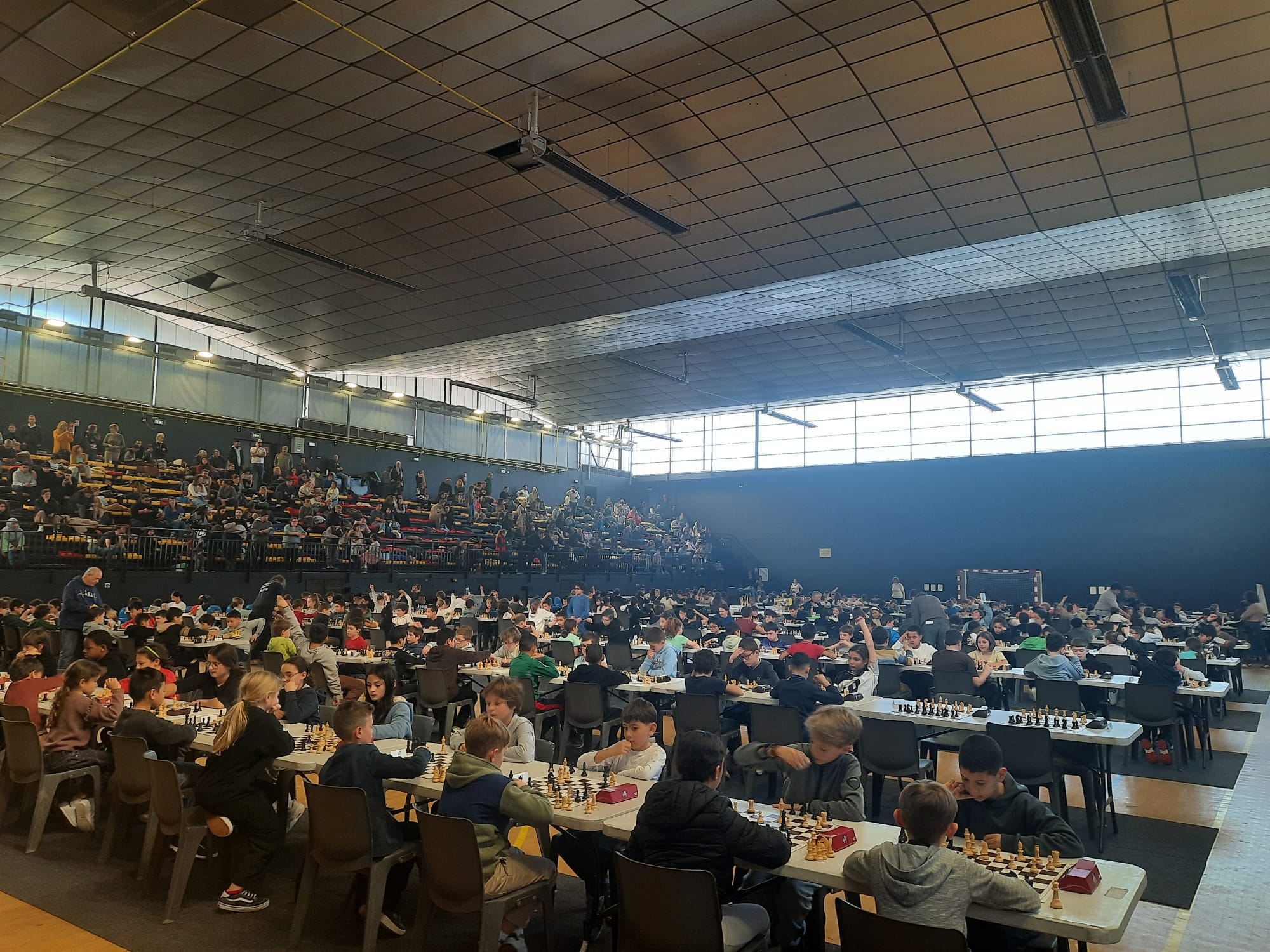Vue générale sur la salle de jeu au Parc des Sports !