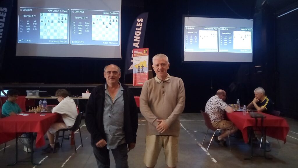 Le Maire des Angles Michel POUDADE avec le Président du CDJE66 Stéphane LABORDE